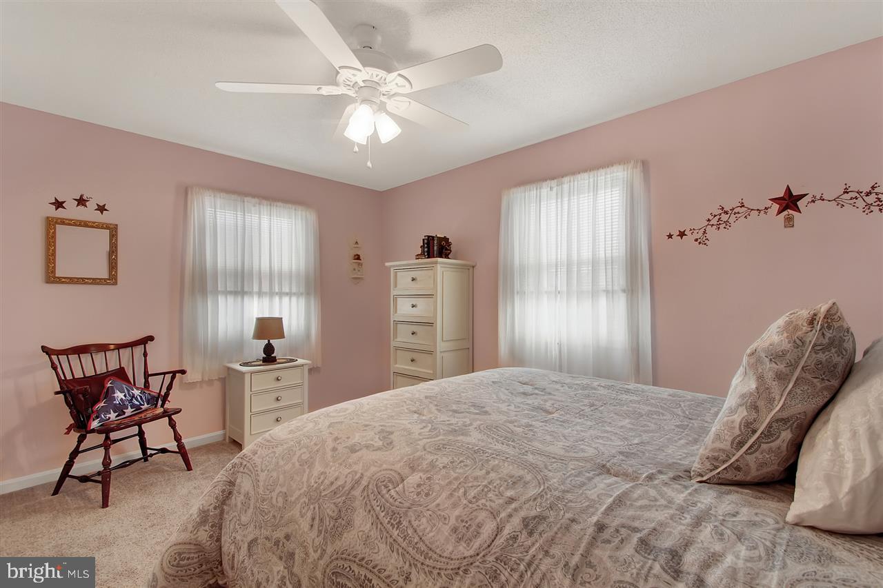 2183 Derry Road York, PA 17408 - Photo 11 of 26