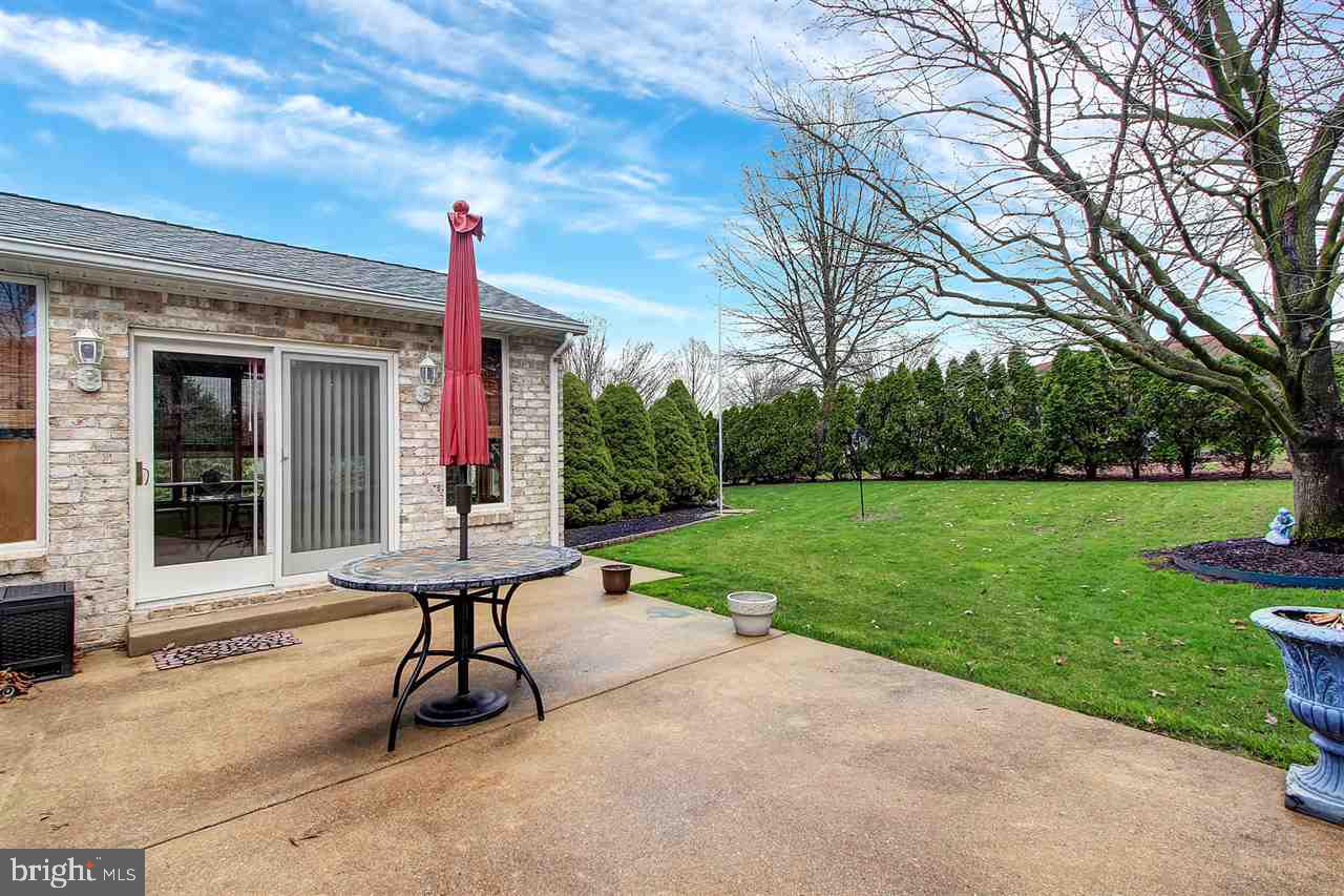2183 Derry Road York, PA 17408 - Photo 20 of 26
