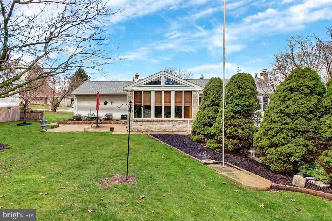 2183 Derry Road York, PA 17408 - Photo 23 of 26