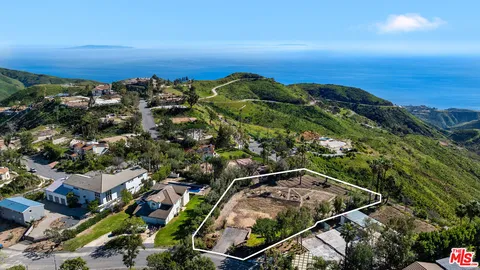 $1,500,000 | 23424 West Moon Shadows Drive, Malibu, CA 90265