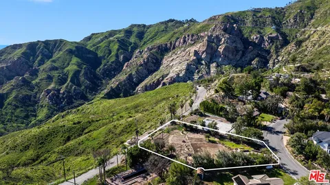 $1,500,000 | 23424 West Moon Shadows Drive, Malibu, CA 90265