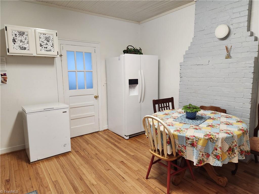 119 Salmon Street Elkin, NC 28621 - Photo 15 of 30