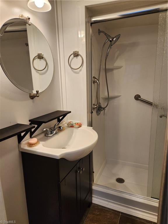 119 Salmon Street Elkin, NC 28621 - Photo 19 of 30