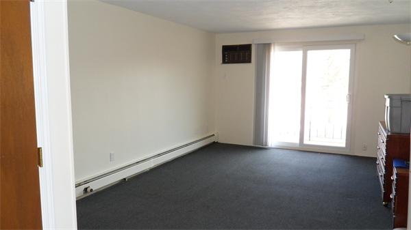 10 Karen Circle, Unit 18 Billerica, MA 01821 - Photo 3 of 6