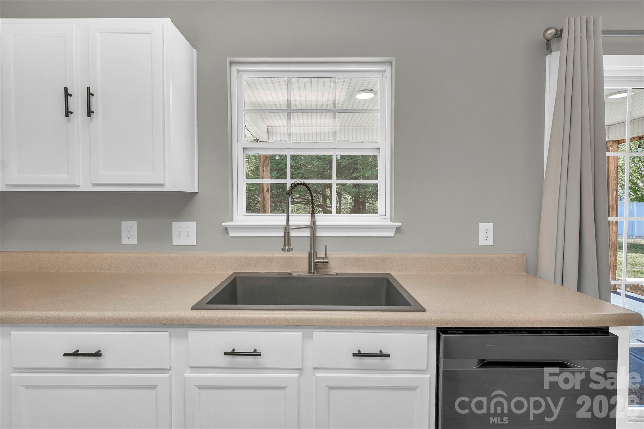 128 Longlea Drive Clover, SC 29710 - Photo 8 of 30