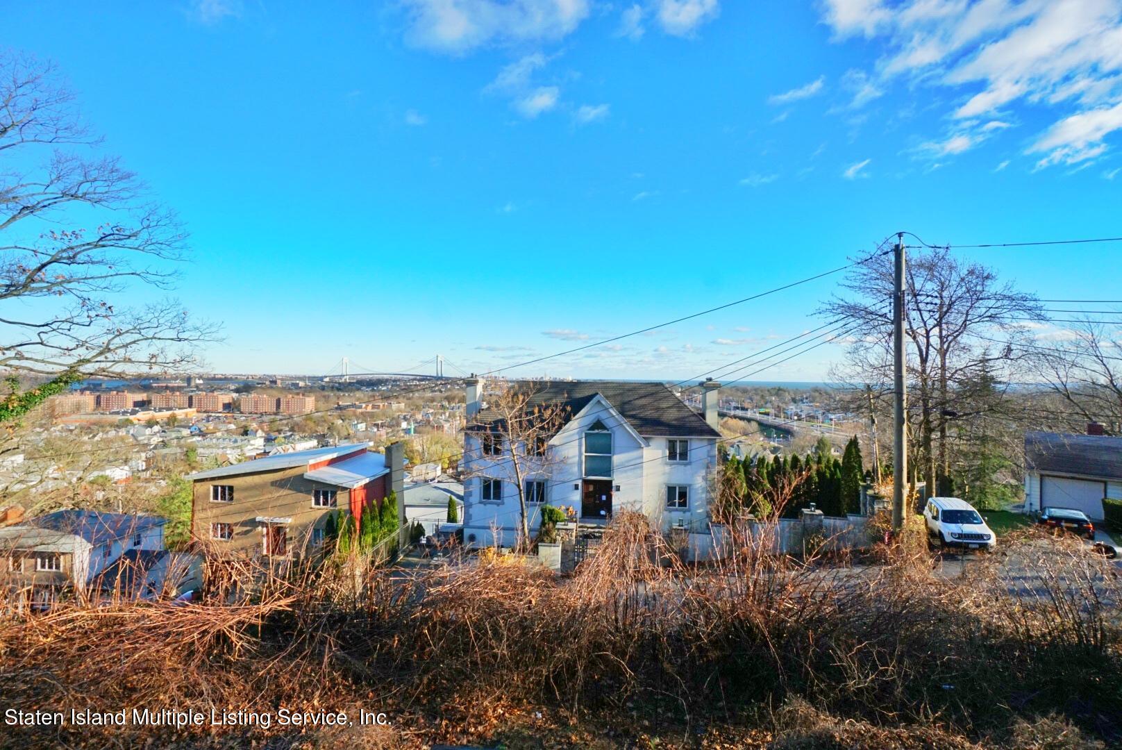 27 Wetmore Road Staten Island, NY 10301 - Photo 10 of 50 Photo Dec 06, 3 22 55 PM