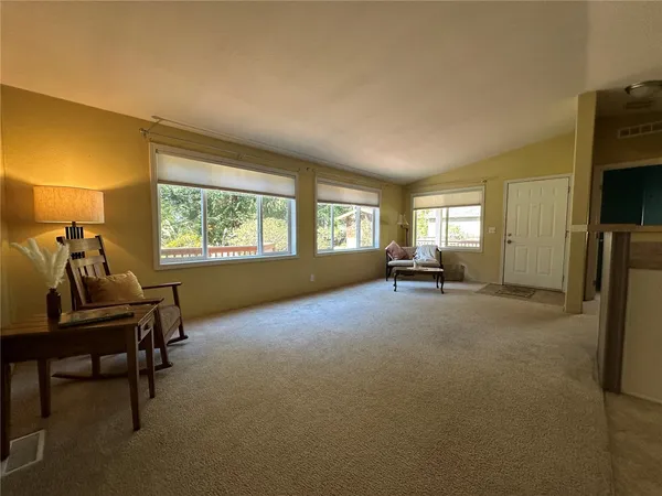 $399,999 | 920 East Mason Lake Drive East, Grapeview, WA 98546