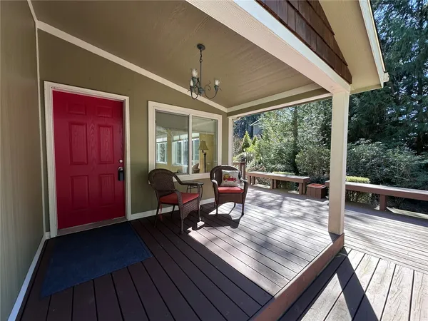$399,999 | 920 East Mason Lake Drive East, Grapeview, WA 98546