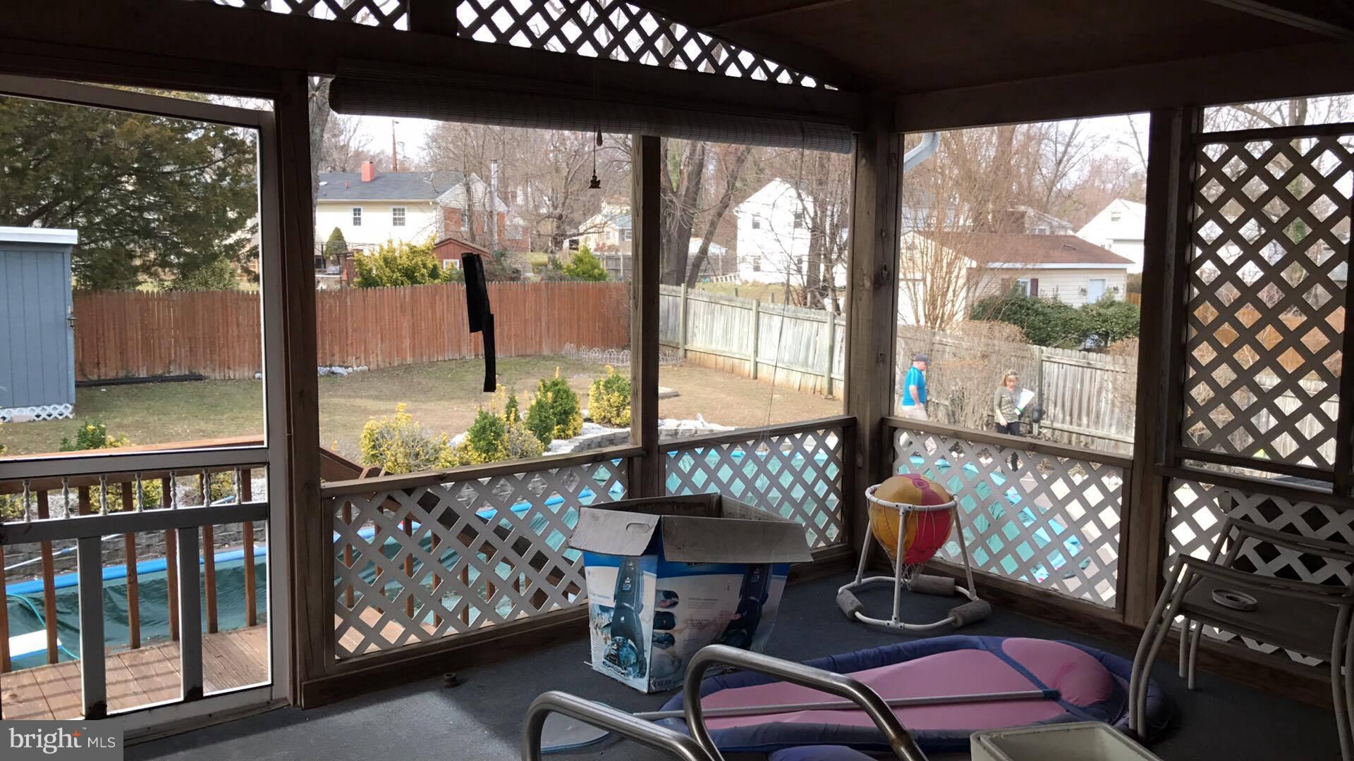 15222 Michigan Rd. Woodbridge, VA 22191 - Photo 11 of 12 Exterior (General)