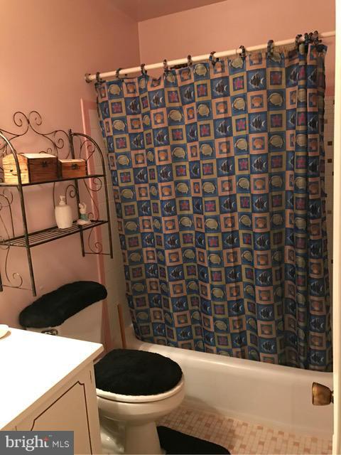 15222 Michigan Rd. Woodbridge, VA 22191 - Photo 9 of 12 Bath (Master)