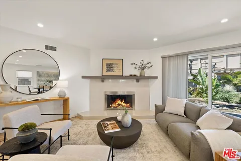 $990,000 | 7667 Chisholm Avenue, Van Nuys, CA 91405