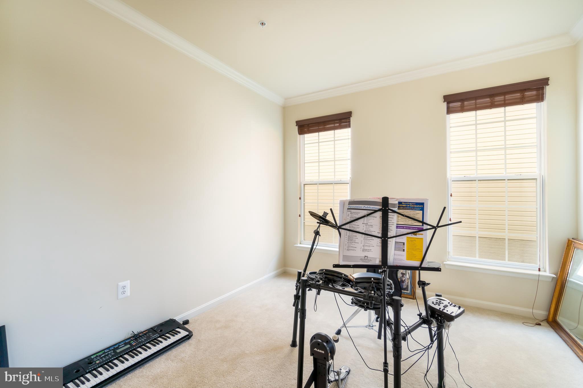 9717 Traver Street Bowie, MD 20721 - Photo 10 of 35