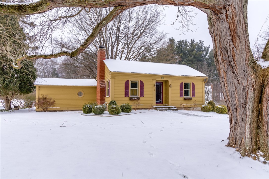 1029 Pittsford Victor Road Perinton, NY 14534 - Photo 2 of 37