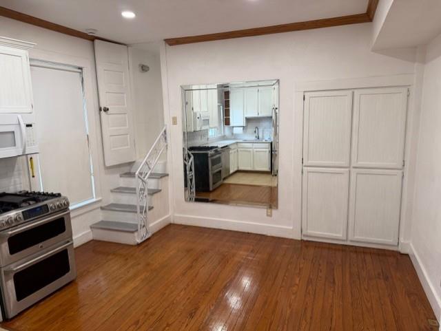 911 17th Street Plano, TX 75074 - Photo 3 of 27