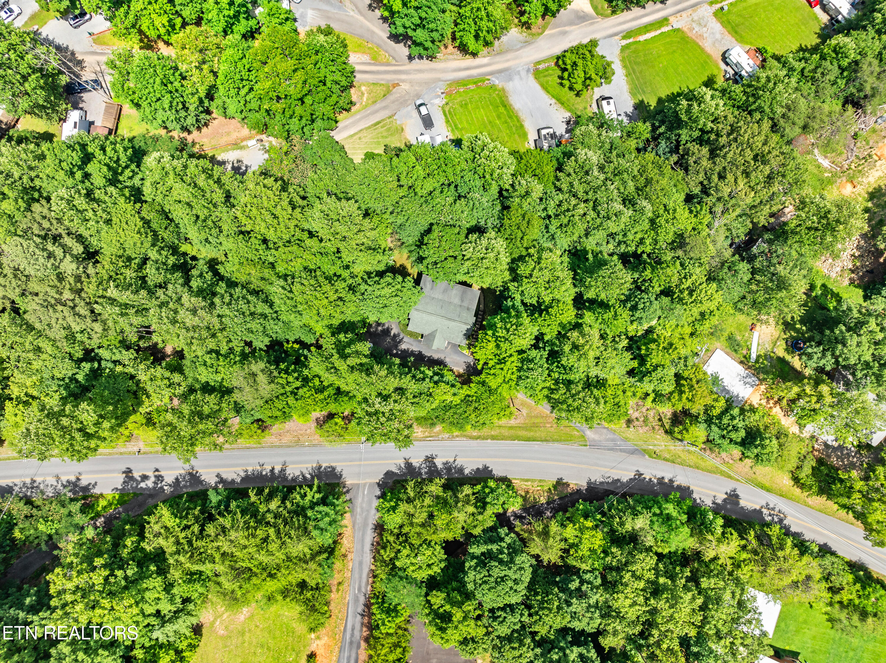 3123 Happy Hollow Road Sevierville, TN 37862 - Photo 6 of 24 3123 Happy Hollow-41