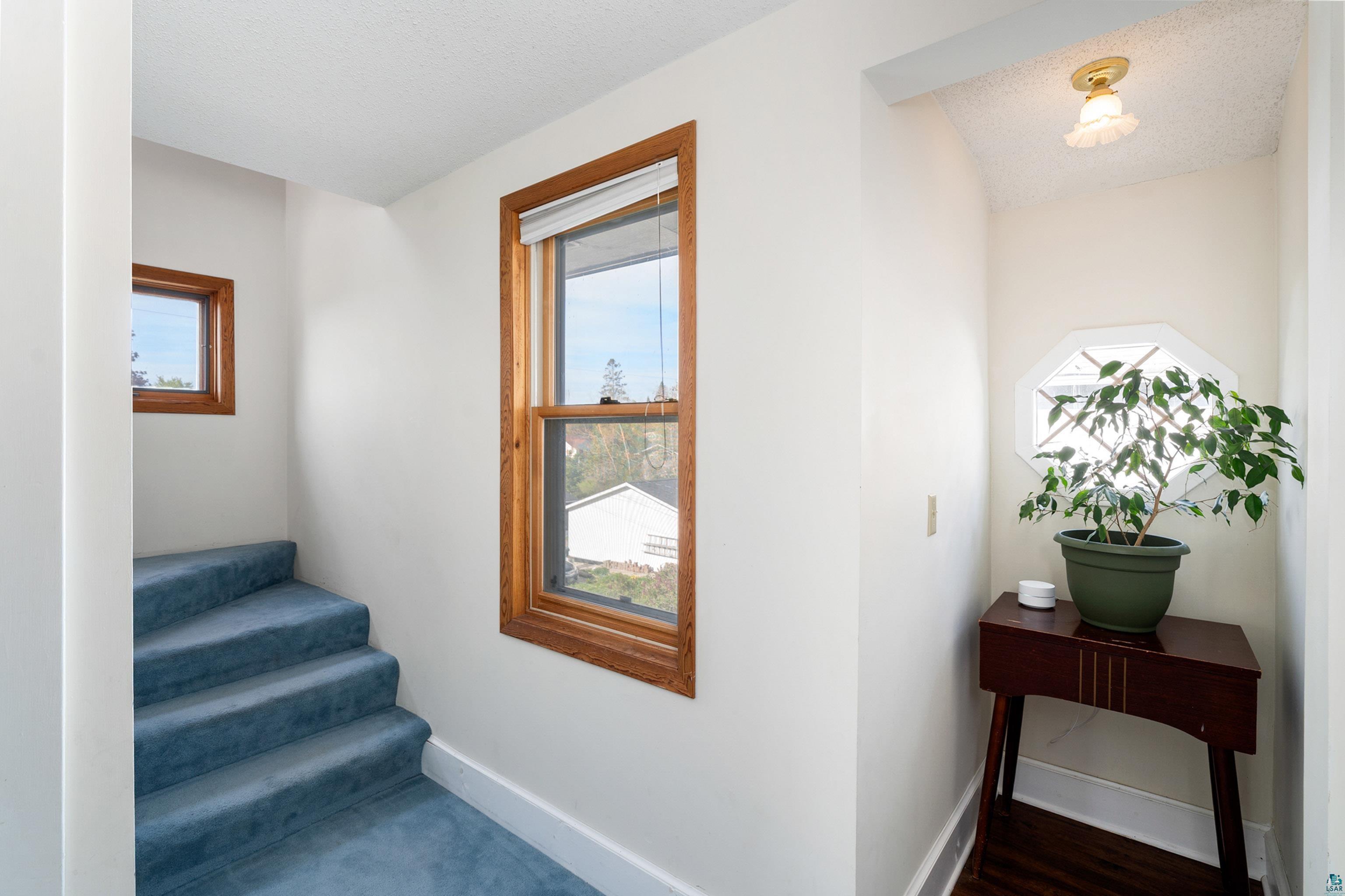 5410 Oneida Street Duluth, MN 55804 - Photo 30 of 58