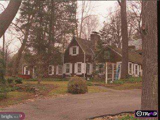 423-425 Littlebrook Road Berwyn, PA 19312 - Photo 1 of 1