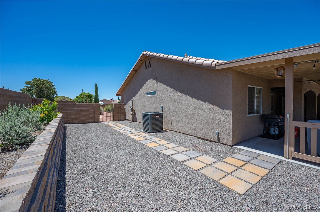 2790 Mountain Trail Road Kingman, AZ 86401 - Photo 46 of 65