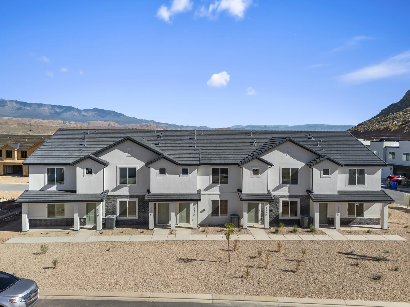 2214 Wolverine Way, Unit 2526 Washington, UT 84780 - Photo 2 of 52 DJI_20250929105833_0003_D