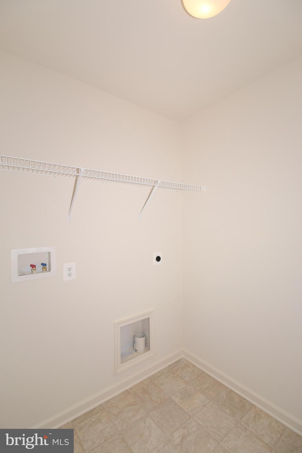 8464 Randell Rdg Road Frederick, MD 21704 - Photo 8 of 20 Gallery Image 8