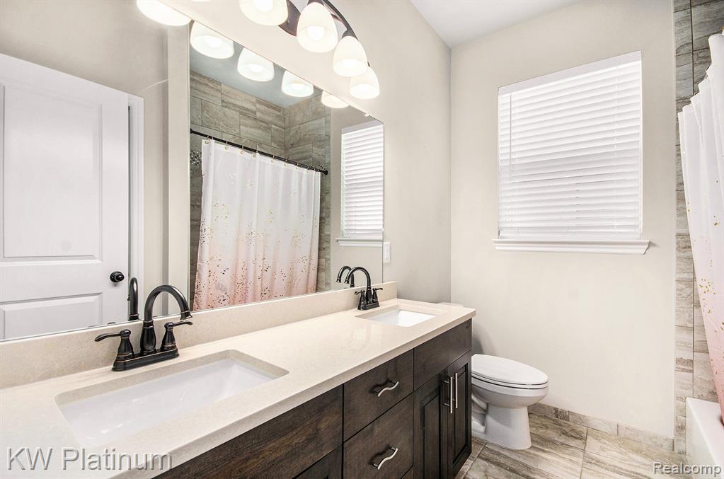 52800 Card Road Macomb, MI 48042 - Photo 23 of 31 Gallery Image 23