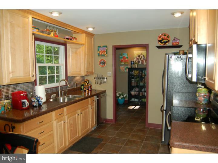239 Ferrell Road Mullica Hill, NJ 08062 - Photo 8 of 25 Kitchen