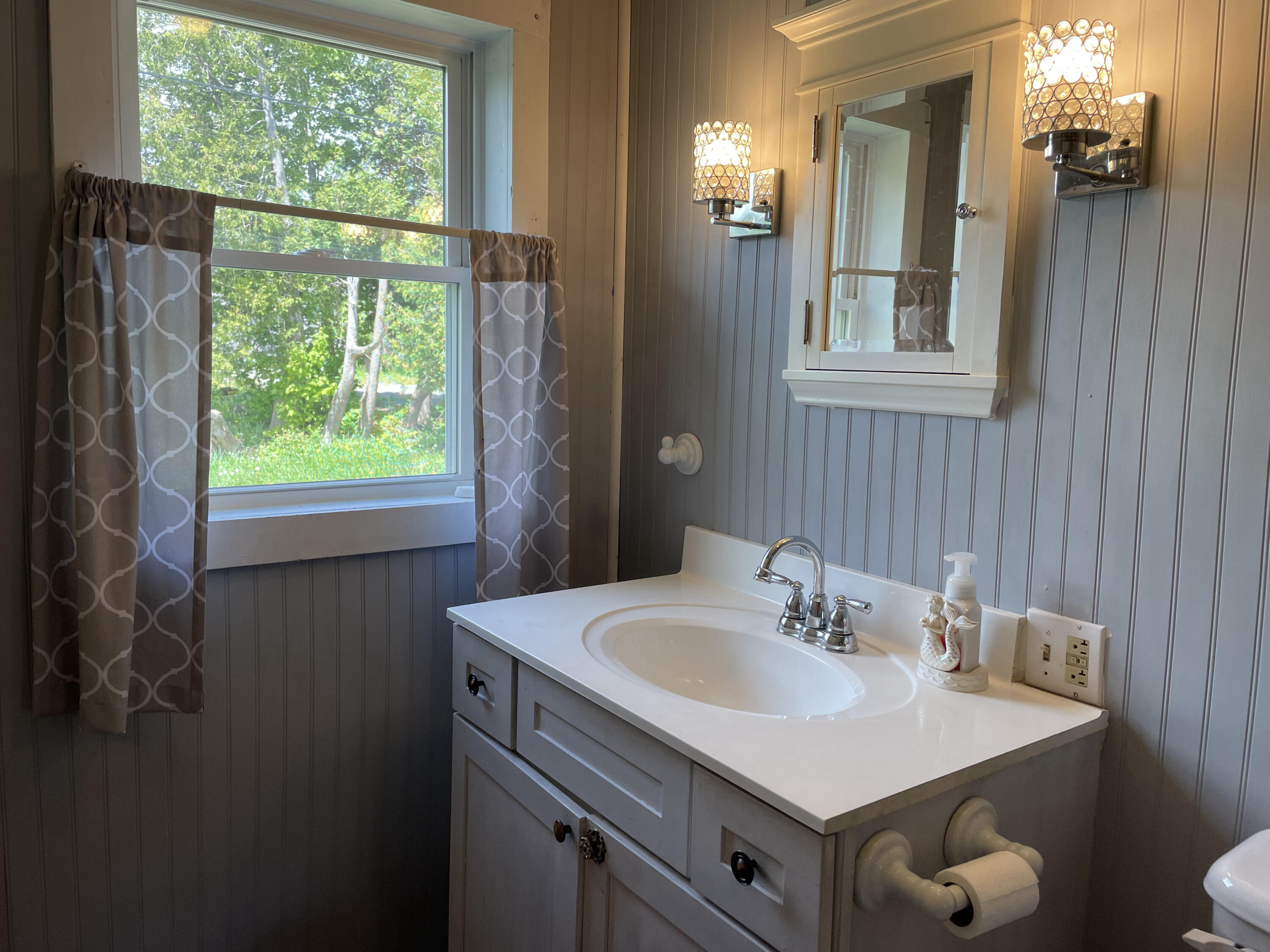 1 Rollerson Road Belfast, ME 04915 - Photo 21 of 52 IMG_3345