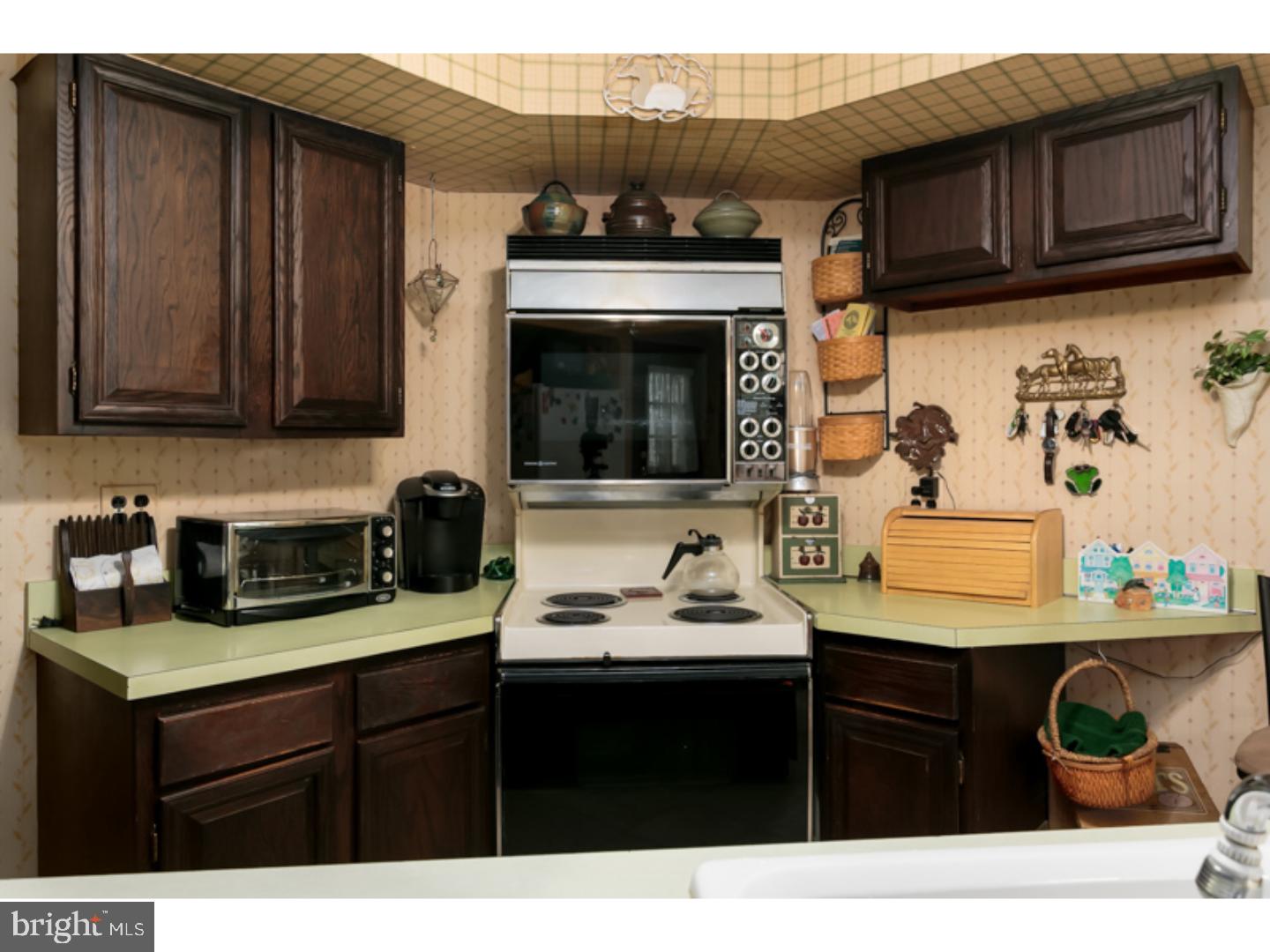 423 Carranza Road Tabernacle, NJ 08088 - Photo 8 of 24 Kitchen