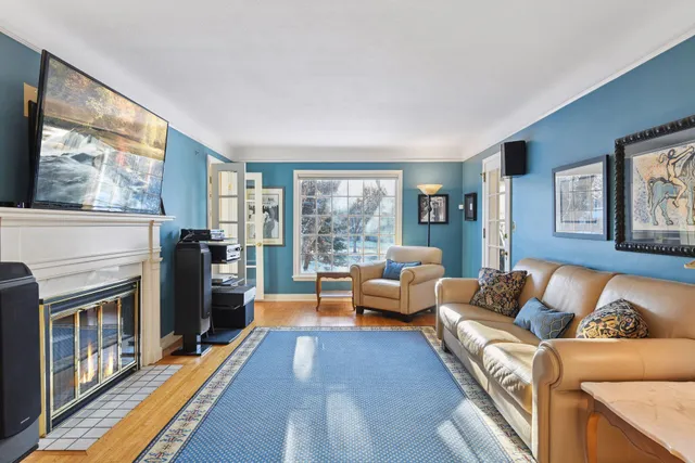 $6,995 | 3 Edina Court, Edina, MN 55424