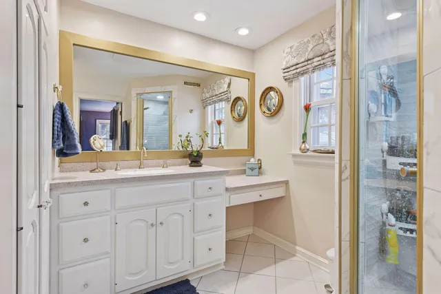 $7,995 | 3 Edina Court, Edina, MN 55424