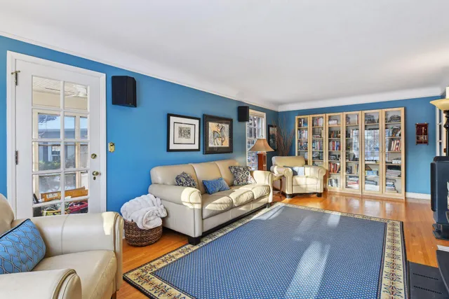 $6,995 | 3 Edina Court, Edina, MN 55424