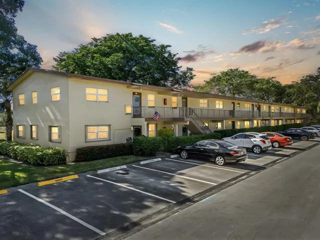 $95,000 | 7390 Northwest 1st Street, Unit 104, Margate, FL 33063