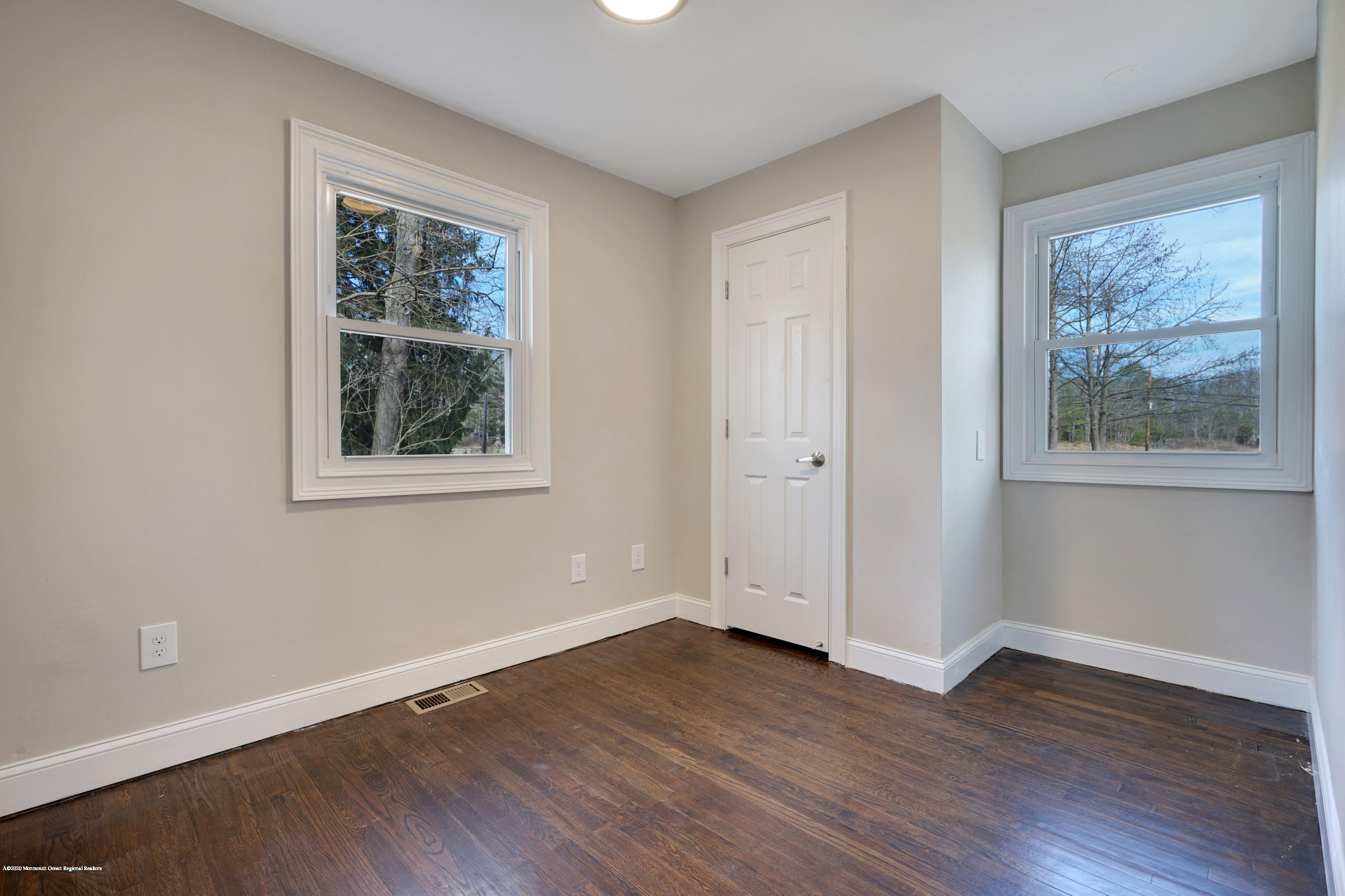 464 Toms River Road Jackson, NJ 08527 - Photo 16 of 34 Bedroom #1