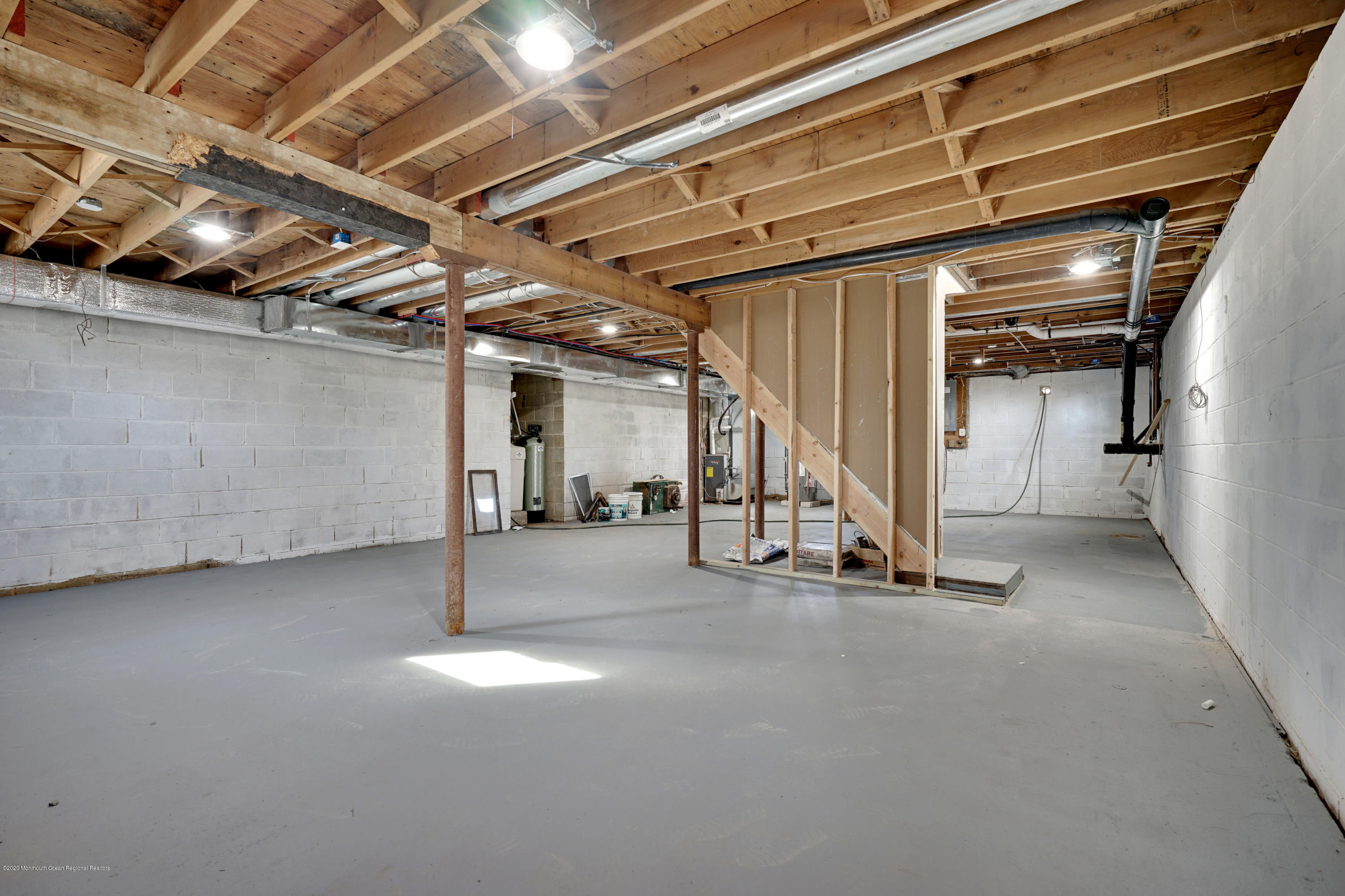 464 Toms River Road Jackson, NJ 08527 - Photo 29 of 34 Storage