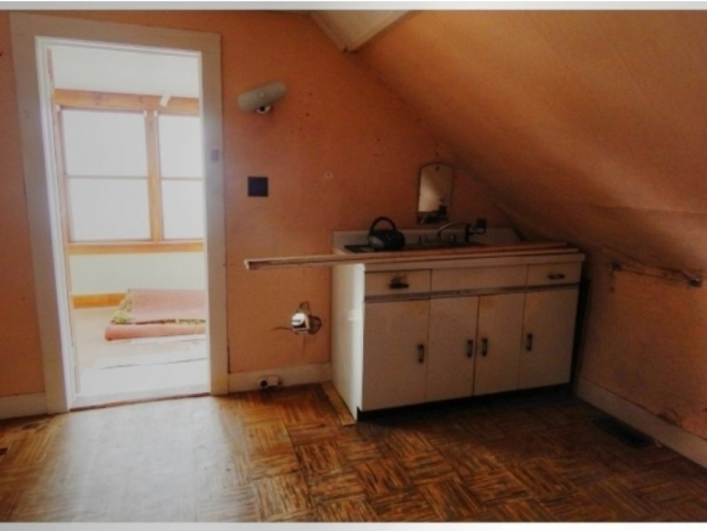 39 2nd Street Swanton, VT 05488 - Photo 10 of 11 Gallery Image 10