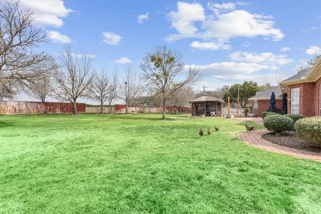 $624,900 | 122 Greentree Drive, Crawford, TX 76638