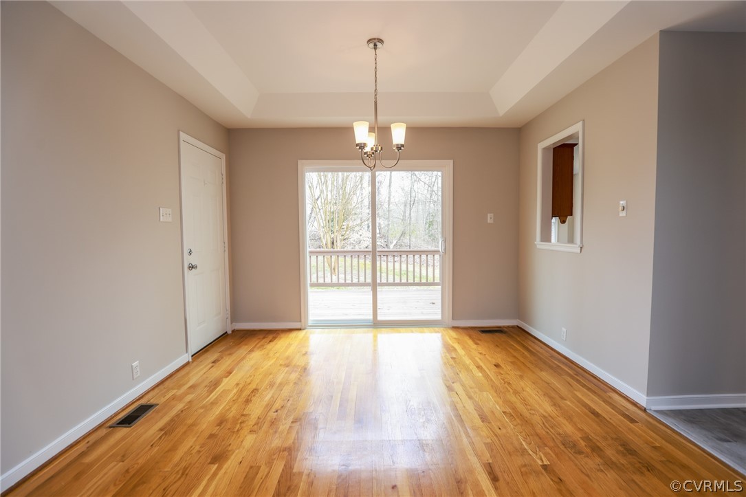 13431 Lora Lynn Road Chester, VA 23831 - Photo 15 of 44