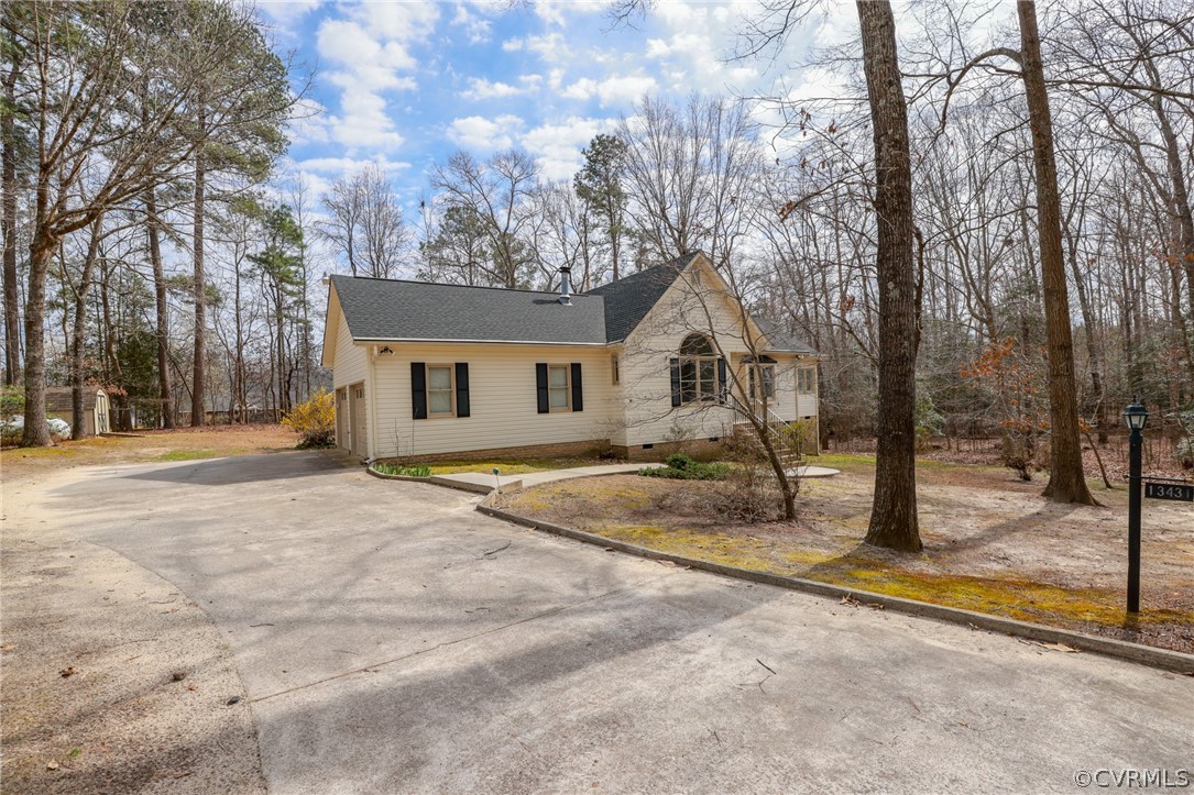 13431 Lora Lynn Road Chester, VA 23831 - Photo 3 of 44