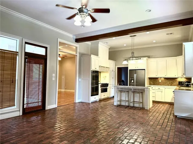 $452,000 | 358 West Shore Drive, Alexandria, LA 71303