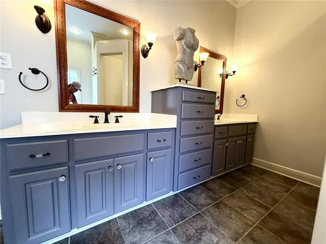 $452,000 | 358 West Shore Drive, Alexandria, LA 71303