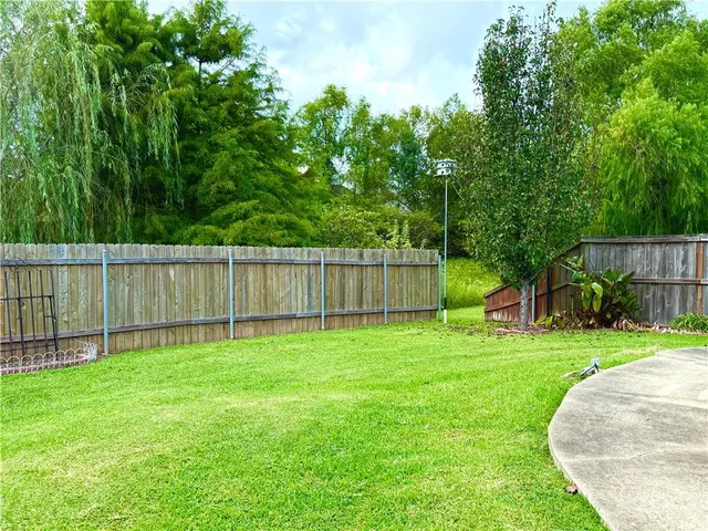 $452,000 | 358 West Shore Drive, Alexandria, LA 71303