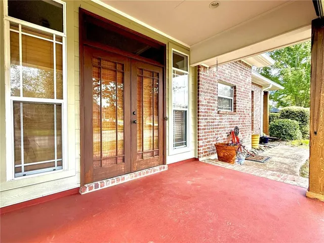 $452,000 | 358 West Shore Drive, Alexandria, LA 71303