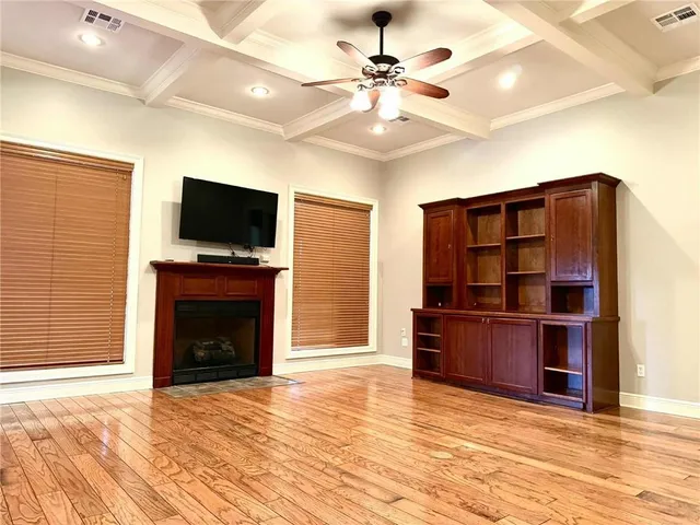 $452,000 | 358 West Shore Drive, Alexandria, LA 71303