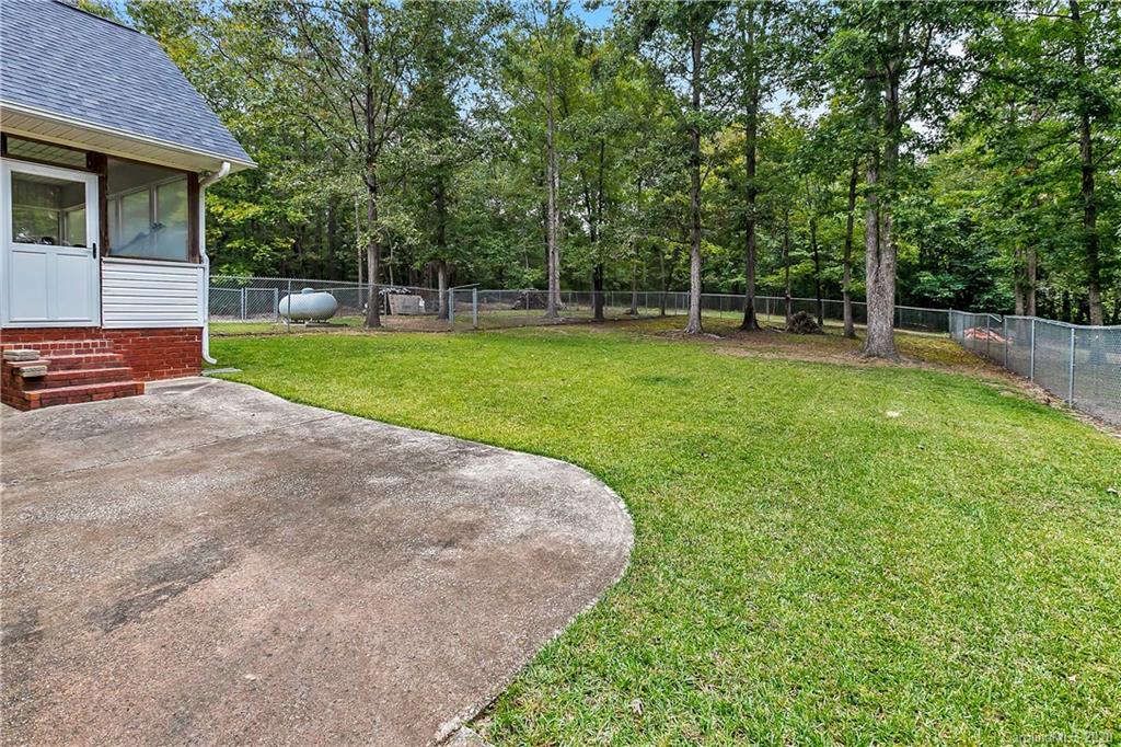 5215 White Store Road Wingate, NC 28174 - Photo 3 of 15