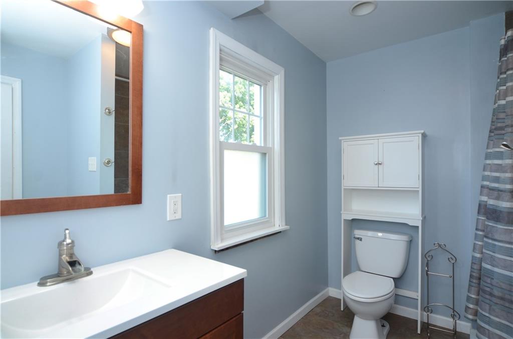 32 Oakwood Road Pittsburgh, PA 15205 - Photo 17 of 24 Gallery Image 17