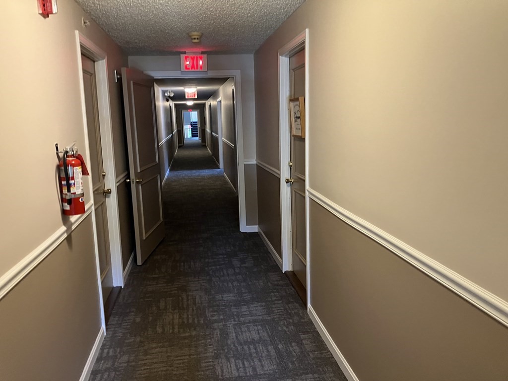 25 Clark's Road, Unit 202 Amesbury, MA 01913 - Photo 13 of 13 Gallery Image 13