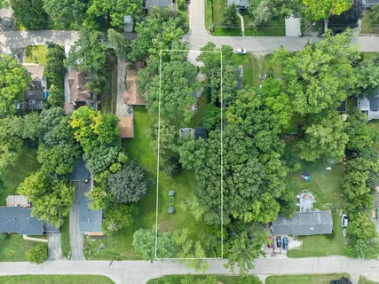 $320,000 | 800 Lake Street, Twin Lakes, WI 53181