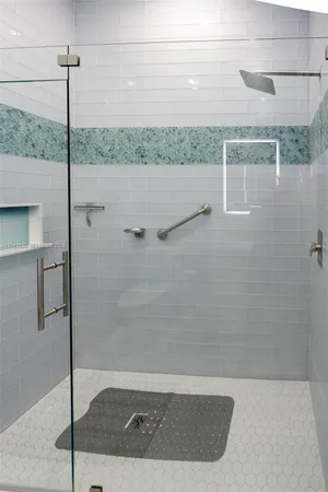 $4,899,000 | 6077 Northwest 71st Terrace, Parkland, FL 33067