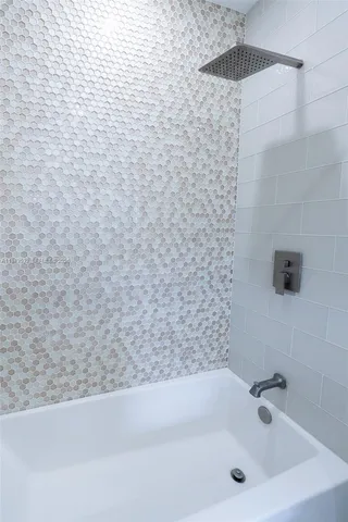 $4,999,000 | 6077 Northwest 71st Terrace, Parkland, FL 33067