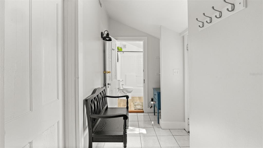 101 Northeast 9th Street Gainesville, FL 32601 - Photo 24 of 35 a view of front door